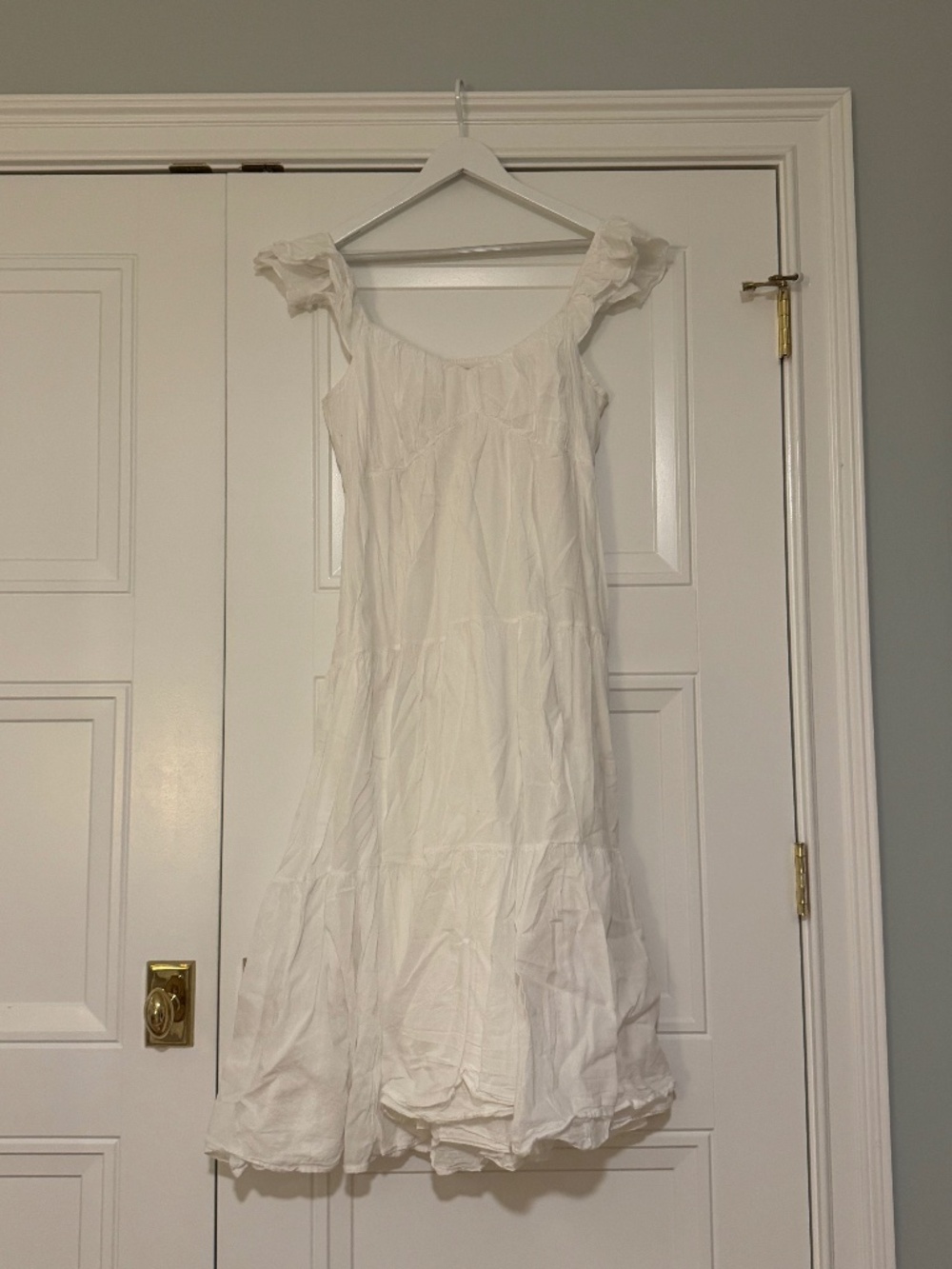 White sundress Abercrombie and fitch